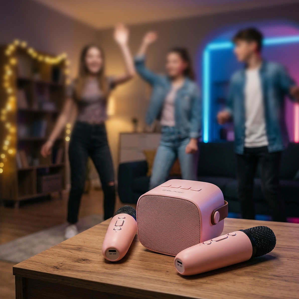 Głośnik Karaoke Blavec WS-07 5W z 2 mikrofonami różowy SAMSUNG Galaxy A32 / 6 Głośnik Karaoke Blavec WS-07 5W z 2 mikrofonami różowy SAMSUNG Galaxy A32 / 6