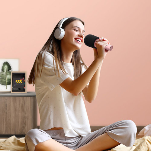 Mikrofon Joyroom do karaoke z gonikiem Bluetooth 5.0 1200mAh rowy APPLE iPhone 13 / 4