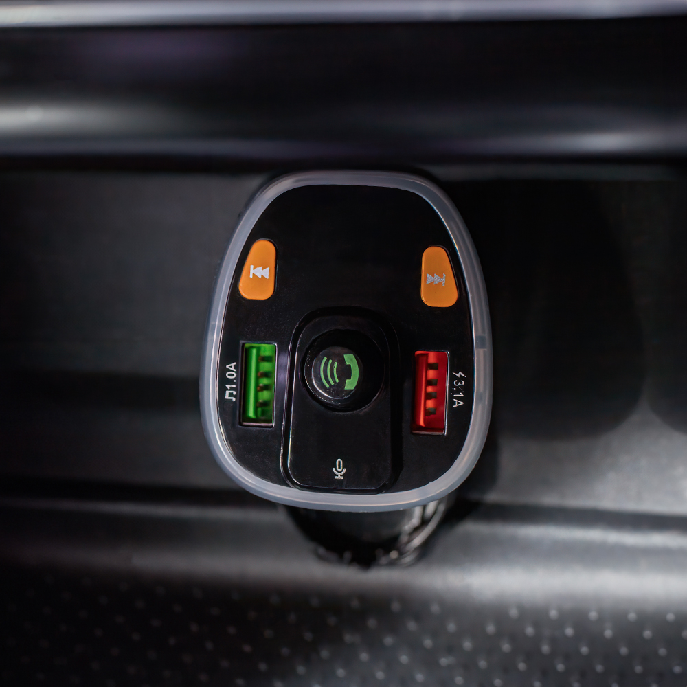 adowarka samochodowa Maxlife transmiter FM Bluetooth MXFT-03 czarna Realme GT 6T / 7