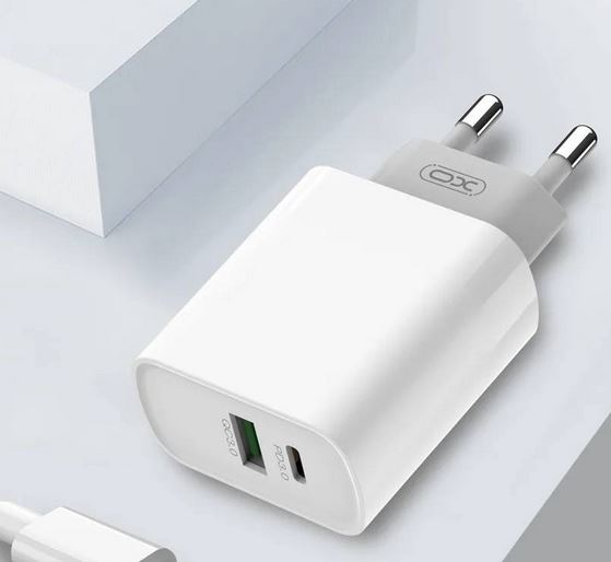 adowarka sieciowa XO CE12 kabel Typ-C USB-C biaa Oppo Find X5 Lite / 4