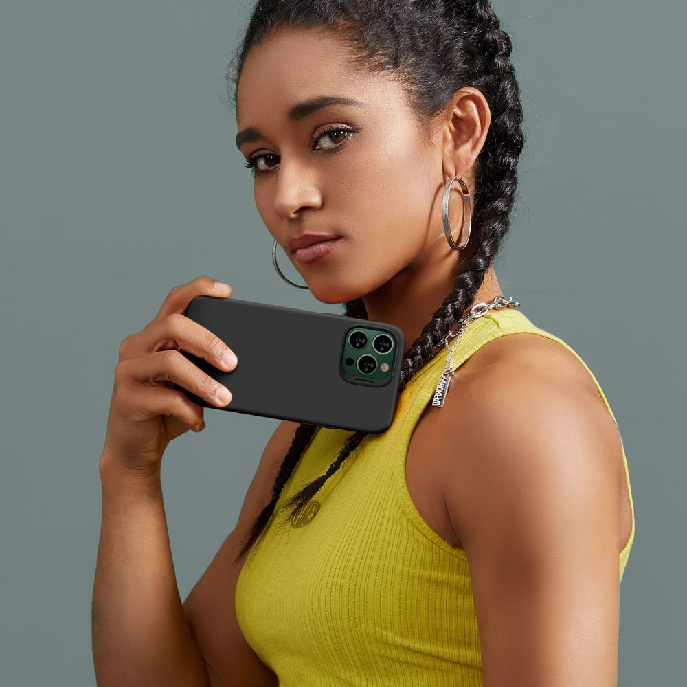 Pokrowiec Esr Cloud Magsafe czarne APPLE iPhone 13 Pro Max / 9