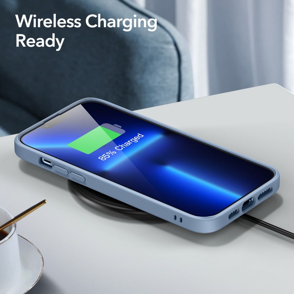 Pokrowiec Esr Cloud Soft niebieskie APPLE iPhone 13 Pro / 9