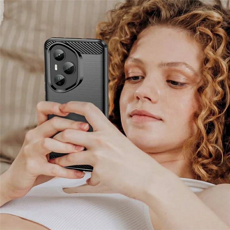 Pokrowiec Etui Carbon Pro czarne Honor 400 Pro / 4