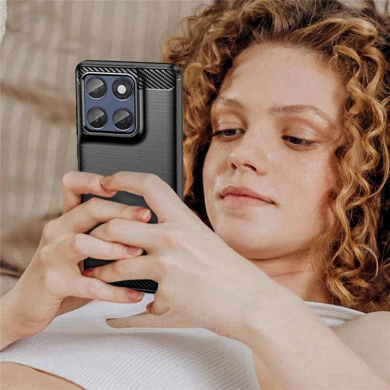 Pokrowiec Etui Carbon Pro czarne MOTOROLA Edge 60 Fusion / 10