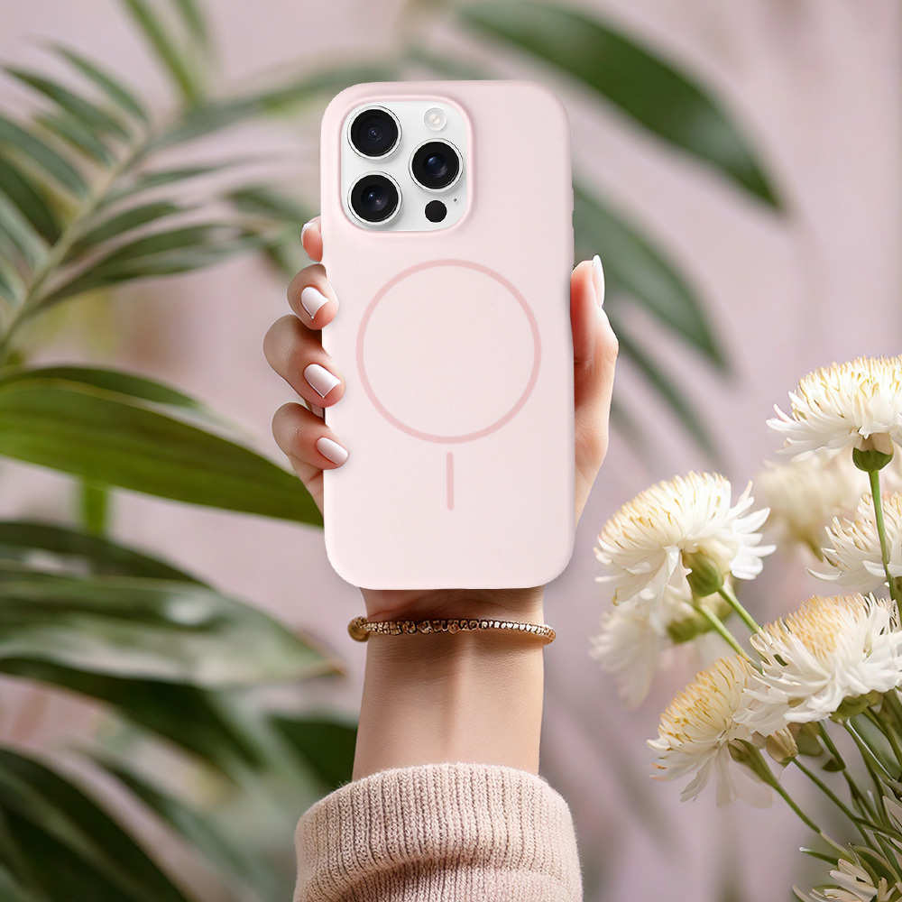 Pokrowiec etui na ty� Etui MagSafe Slim Silicone jasnor�owe APPLE iPhone 15 Pro / 6