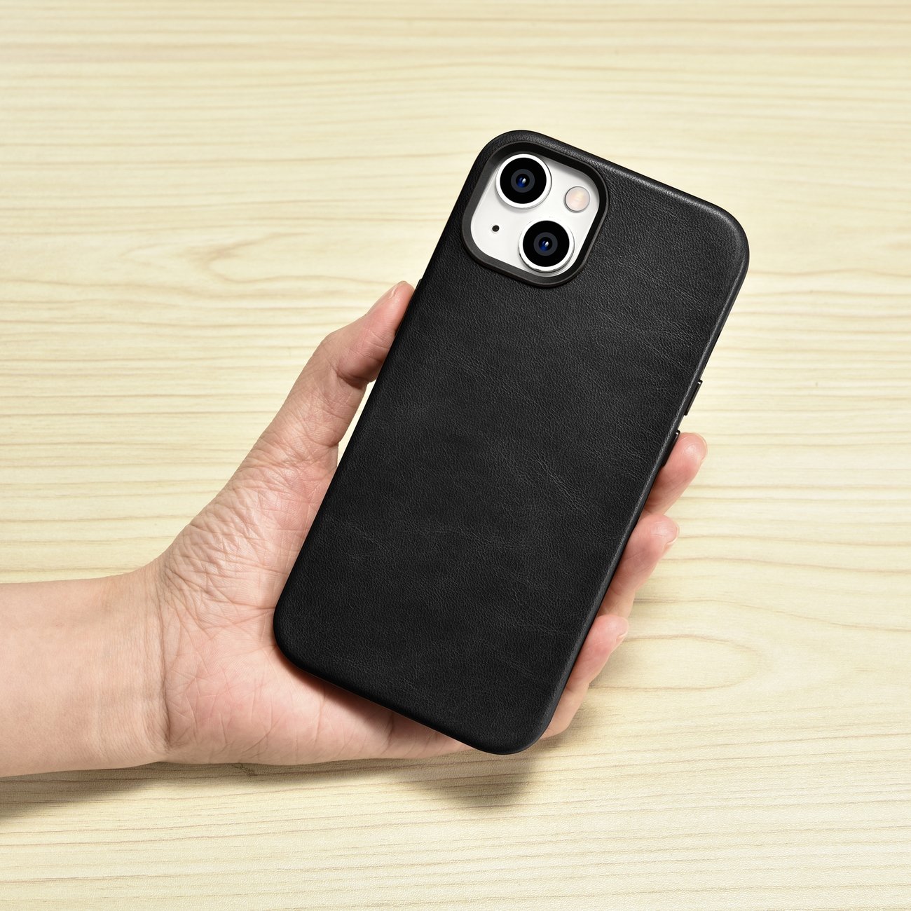 Pokrowiec etui skrzane iCarer Oil Wax Premium Leather Case czarne APPLE iPhone 14 / 10