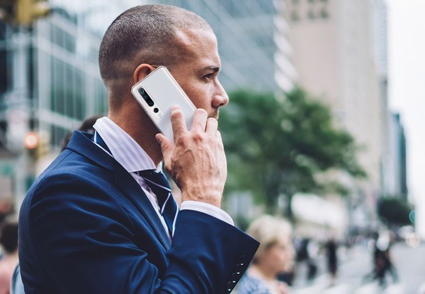 Pokrowiec etui Spigen Liquid Crystal Prze�roczyste Xiaomi Mi 10 / 5