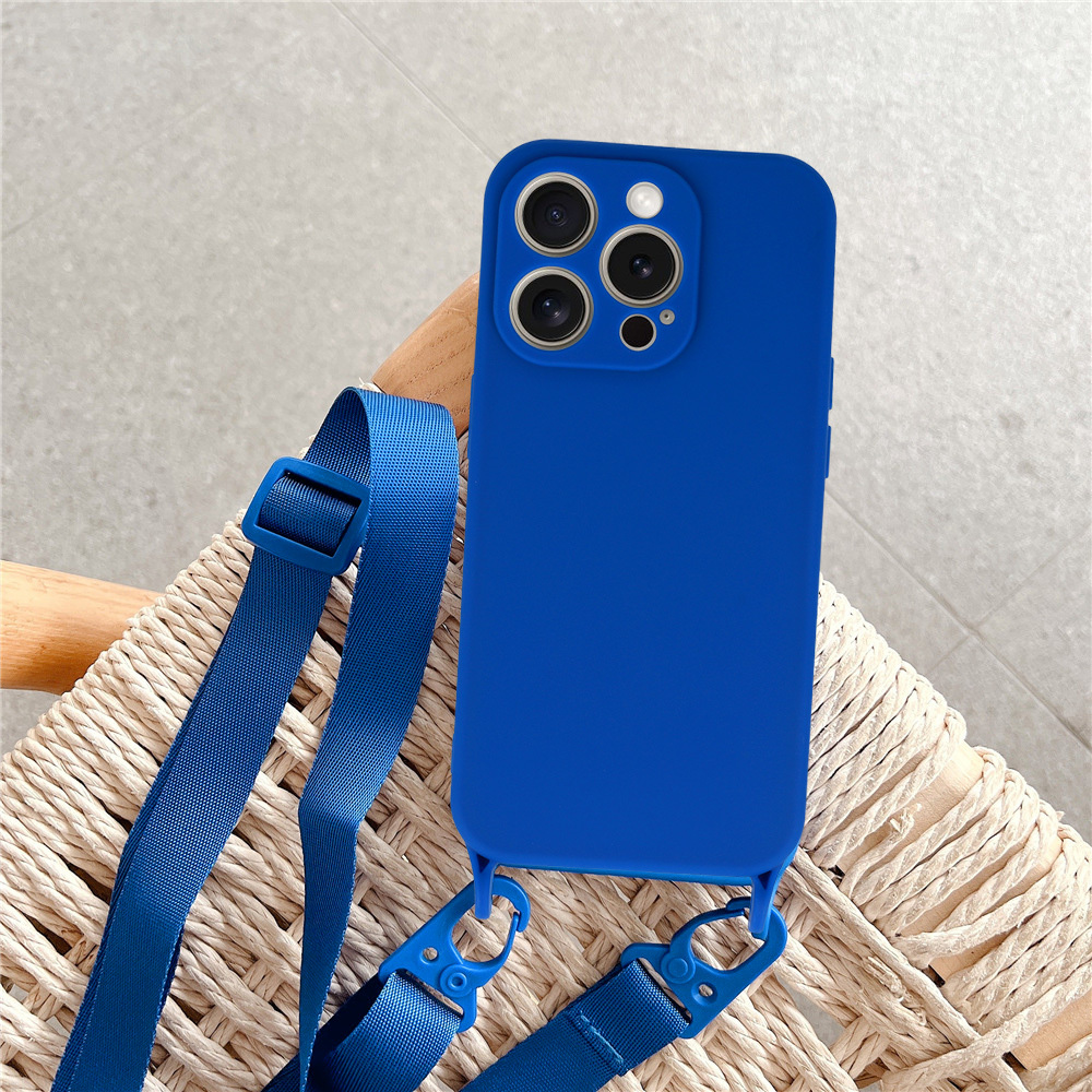 Pokrowiec etui Strap Silicone Case wzr 2 niebieskie APPLE iPhone 15 Pro / 7