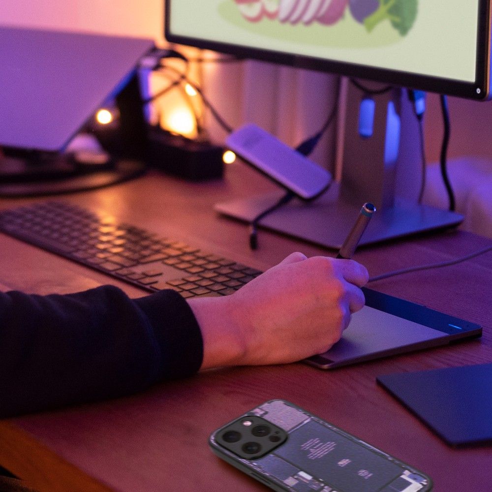 Pokrowiec etui Tech Case wz�r 2 APPLE iPhone 11 / 5