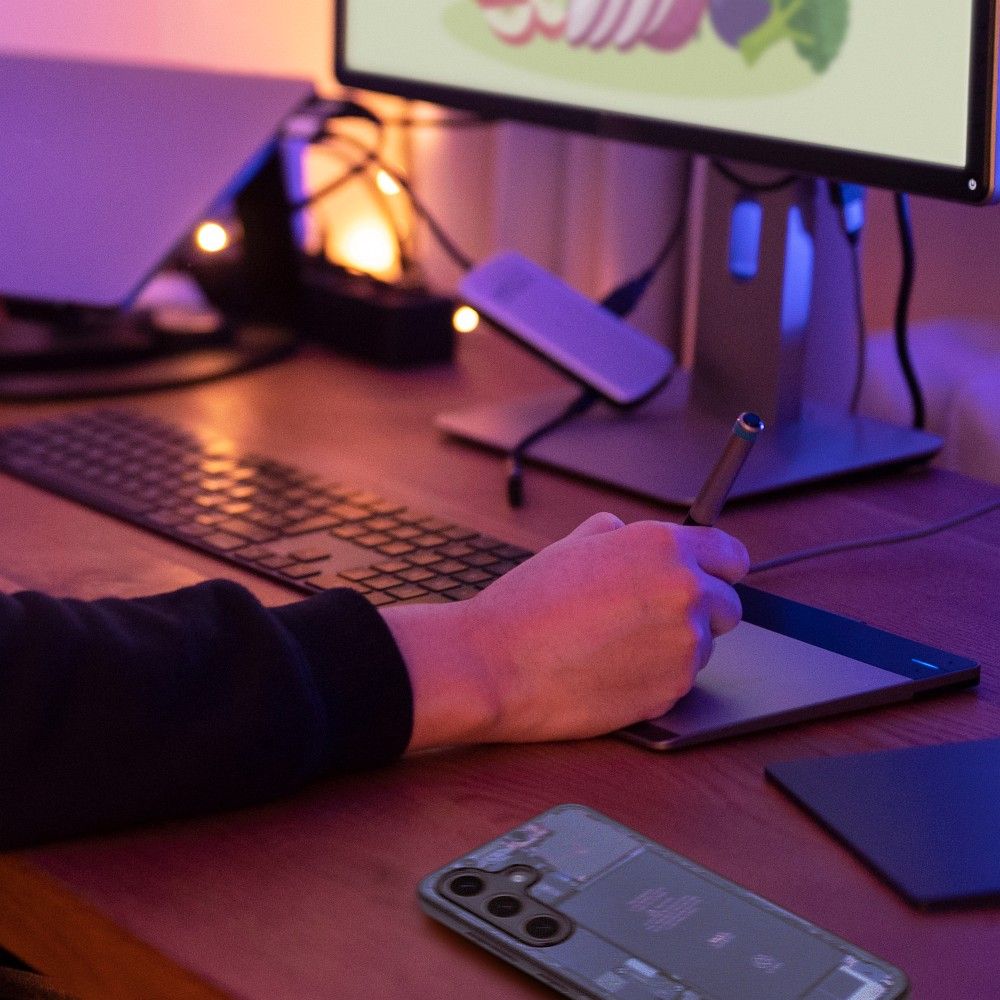 Pokrowiec etui Tech Case wz�r 2 Xiaomi Redmi Note 13 / 5