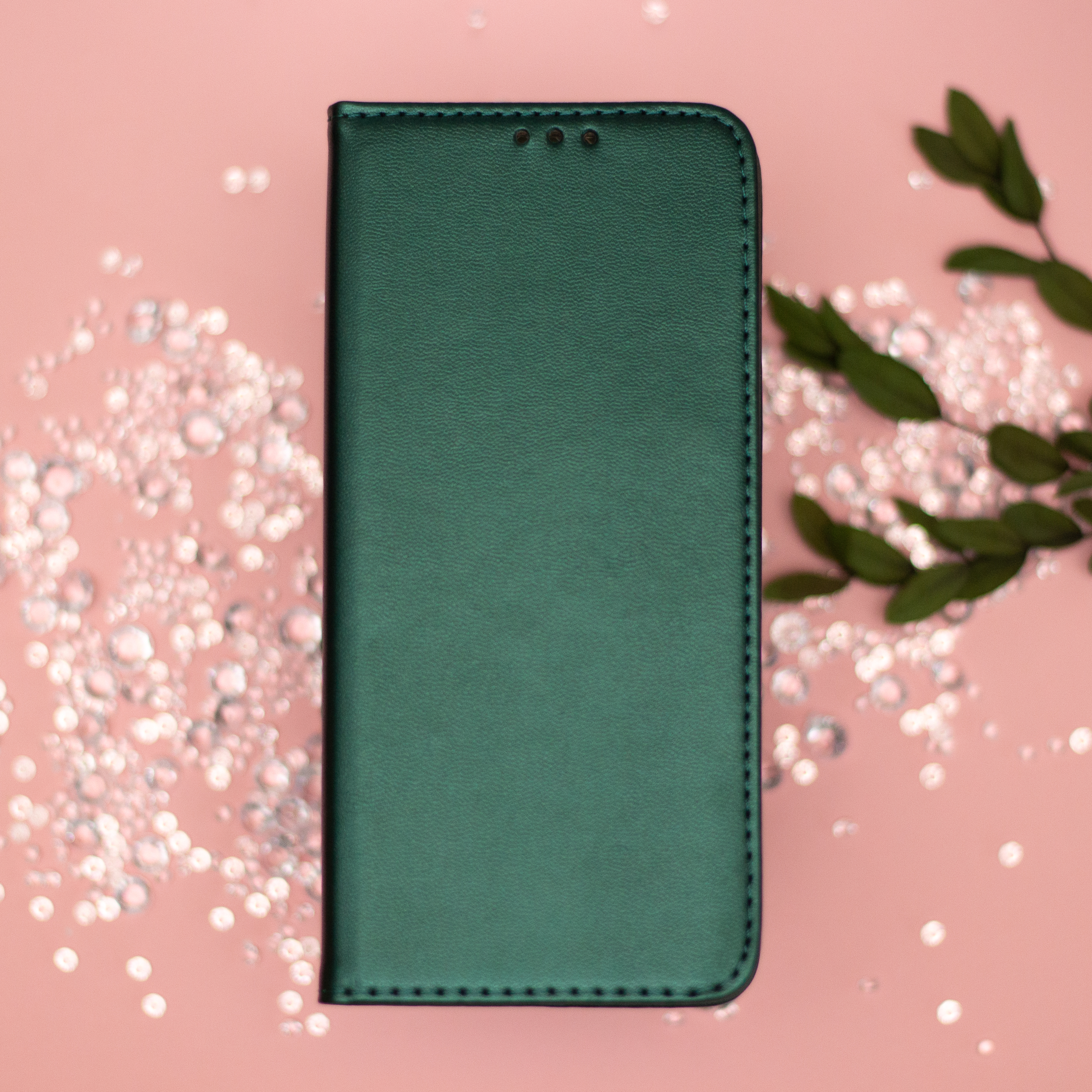 Pokrowiec etui z klapką Magnetic Book zielone APPLE iPhone 16 Pro Max / 9