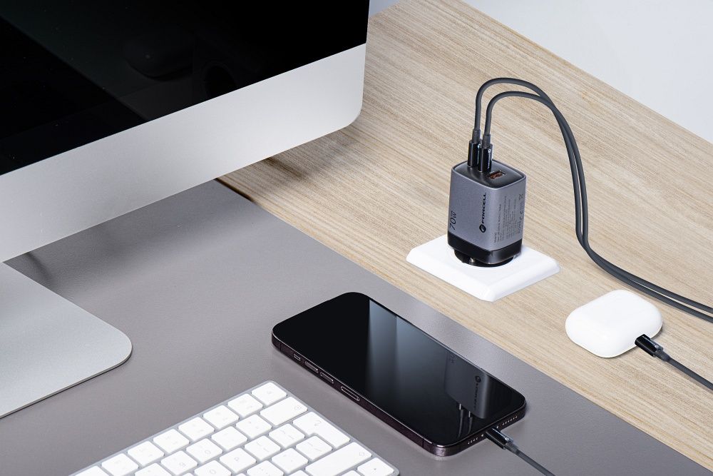 Ładowarka sieciowa Forcell GaN III 70W 2xUSB-C + USB-A szara SAMSUNG Galaxy M13 5G / 5 Ładowarka sieciowa Forcell GaN III 70W 2xUSB-C + USB-A szara SAMSUNG Galaxy M13 5G / 5