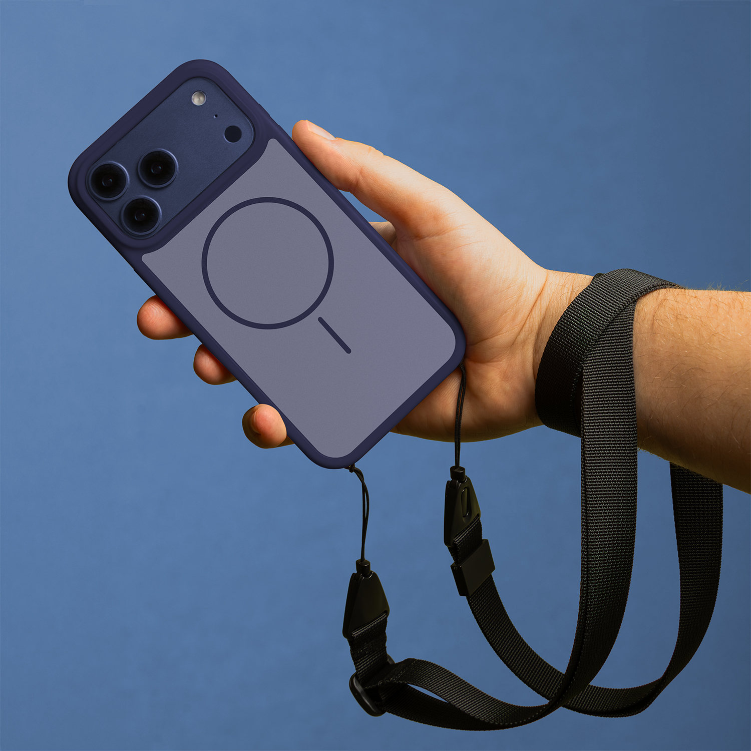 Pokrowiec Nak�adka Frame Thin Mag niebieskie APPLE iPhone 17 / 6