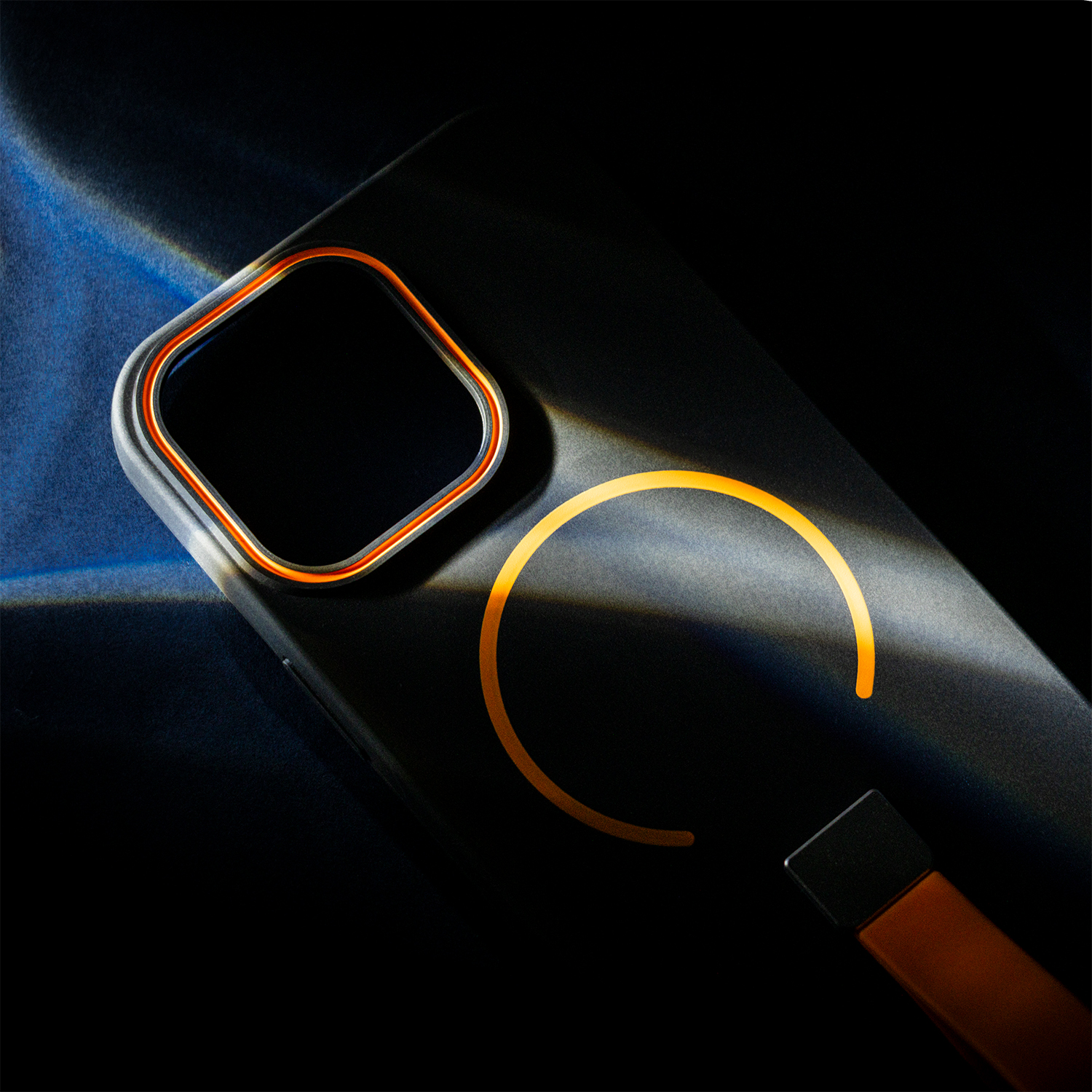 Pokrowiec Nak�adka Loop Thin Mag - cienka, magnetyczna i funkcjonalna czarny APPLE iPhone 17 / 6