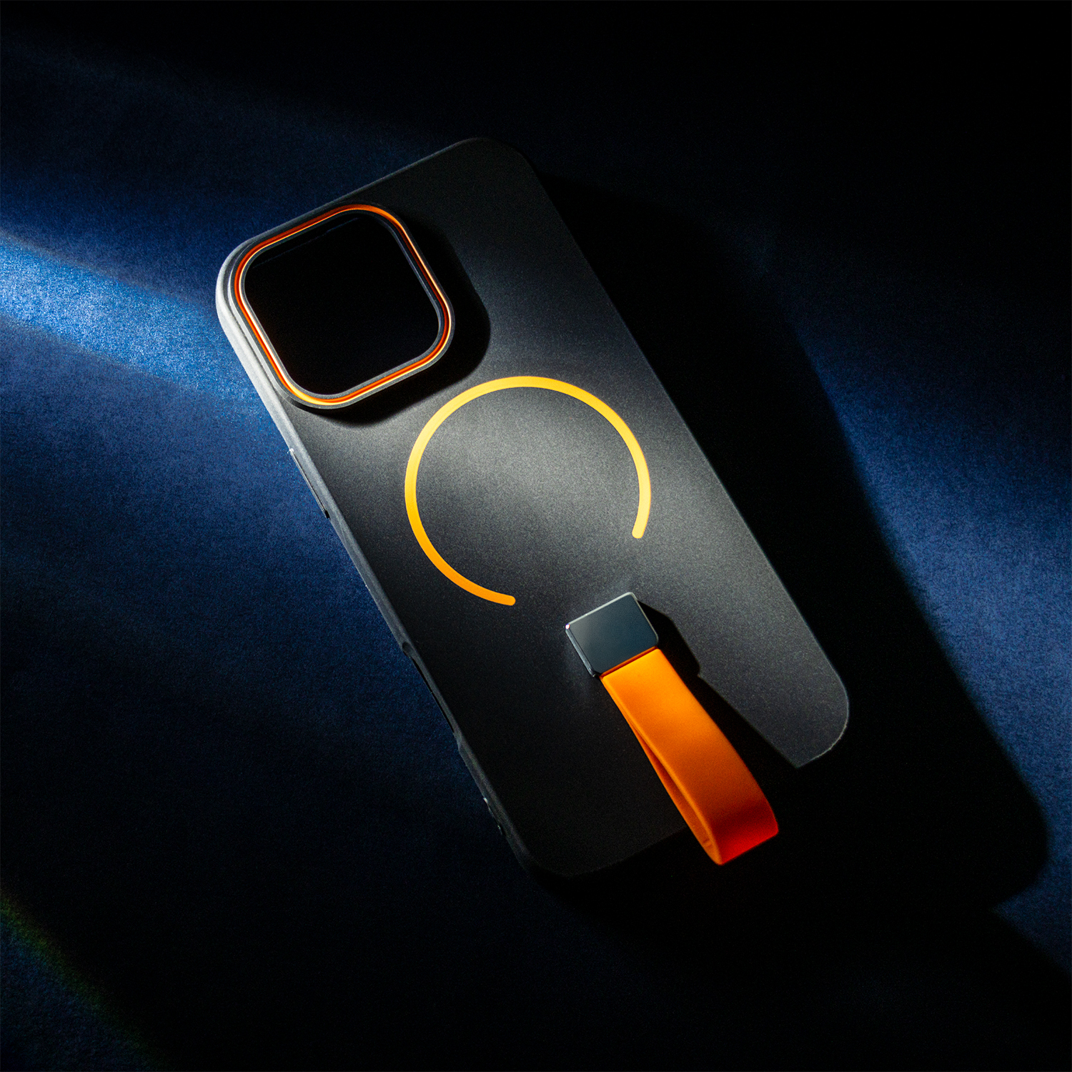 Pokrowiec Nak�adka Loop Thin Mag - cienka, magnetyczna i funkcjonalna czarny APPLE iPhone 17 / 8