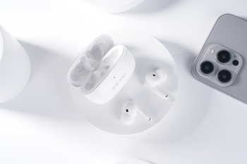 Słuchawki bezprzeowodowe Blavec TWS BW-01 Pure białe Infinix Note 12 Pro 5G / 4 Słuchawki bezprzeowodowe Blavec TWS BW-01 Pure białe Infinix Note 12 Pro 5G / 4