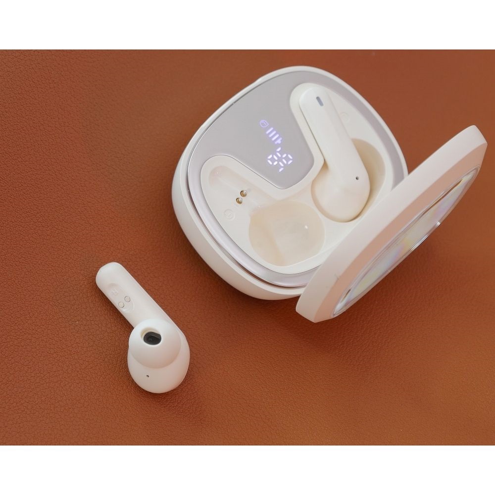 Słuchawki bezprzewodowe douszne Hoco TWS EQ6 białe Xiaomi Redmi 13C / 3 Słuchawki bezprzewodowe douszne Hoco TWS EQ6 białe Xiaomi Redmi 13C / 3