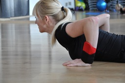 Pokrowiec etui sportowe na nadgarstek Active M czerwone  myPhone C-SMART / 8