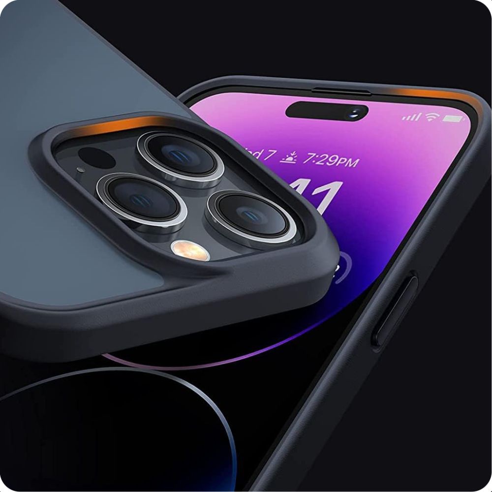 Pokrowiec Tech-protect Magmat czarne APPLE iPhone 15 Plus / 2